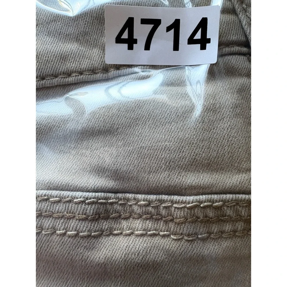 BKE Casuals Jake Straight Jeans Mens 33R Tan Khaki Denim Faded Rugged Workwear